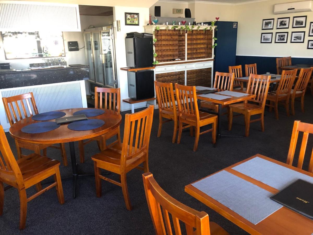 Biloela Centre Motel & Steakhouse Restaurant Exterior foto